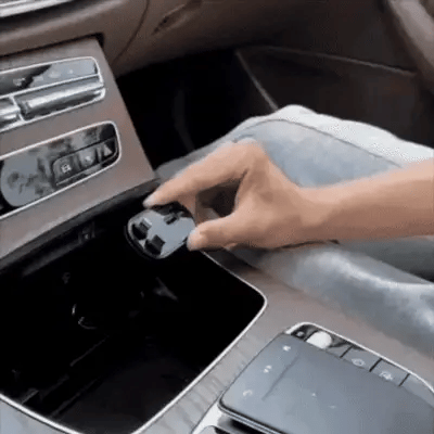 69W Genuine 4 in 1 Car Charger  with Built-in Retractable Cables